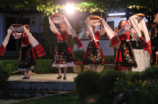 night-dancing